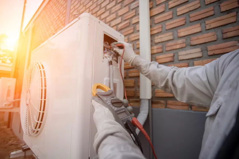 Air conditioner repair